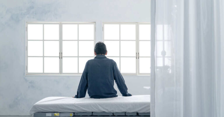 Lawmakers Attempt to Bring Back Mental Hospitals