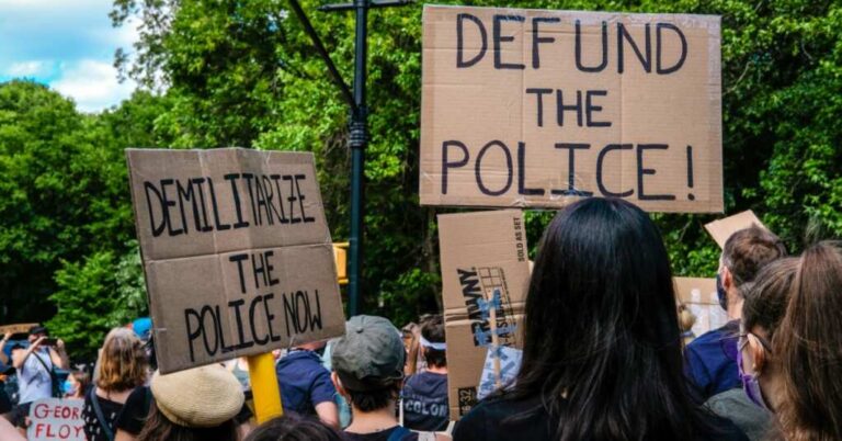 Activist Who Championed ‘No Police’ Caught Living Like a King on Donors’ Dime